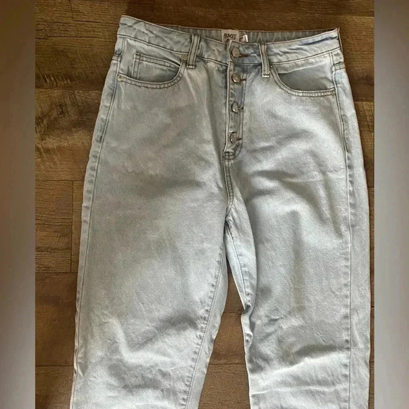 Princess Polly Y2K Light Wash baggy Straight Leg Denim Jeans Size 8 - Picture 2 of 5